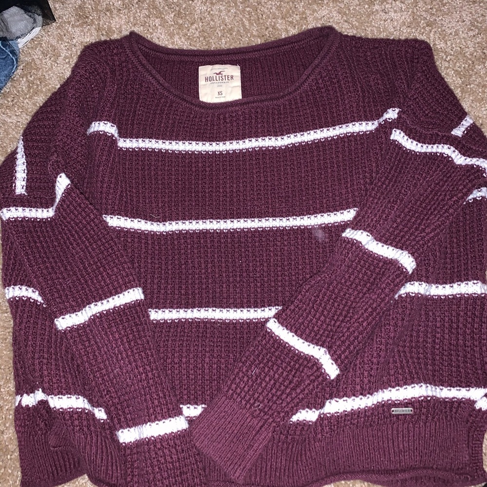 Cropped Knitted Sweater